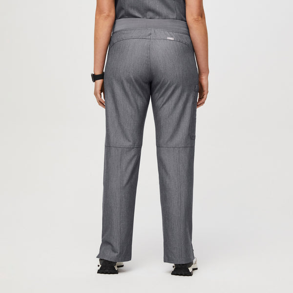 women's Graphite Kade™ - Petite Cargo Scrub Pants (3XL - 6XL)
