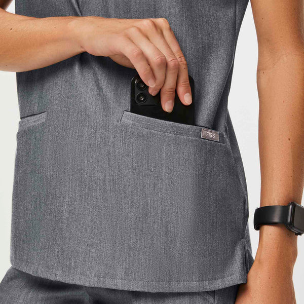 Women's Graphite Casma™ - Three-Pocket Scrub Top