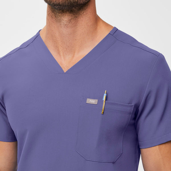 men's Wayfarer Chisec - Three-Pocket Scrub Top™