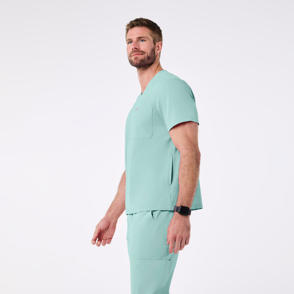 men's Seaglass Chisec - Three-Pocket Scrub Top™