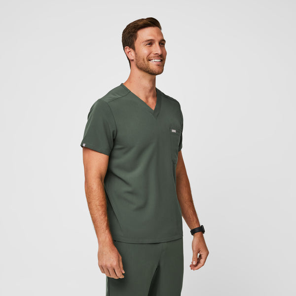 Men's Moss Leon™ - Three-Pocket Scrub Top