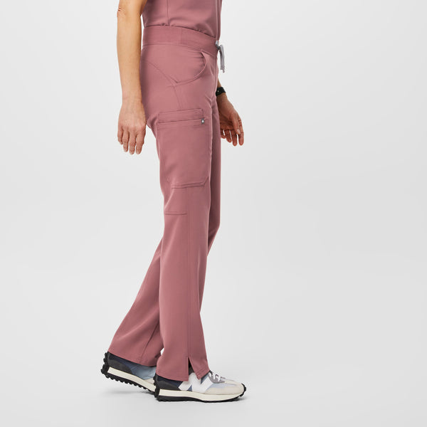 women's Mauve Kade™ - Petite Cargo Scrub Pants