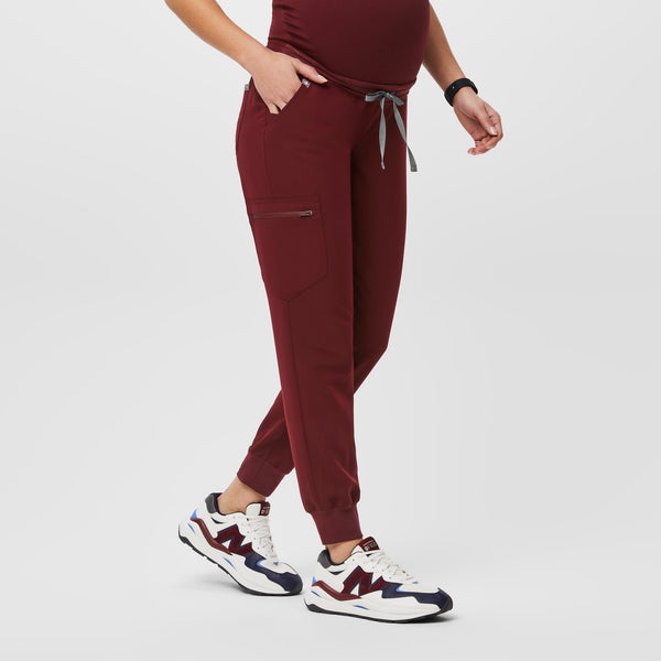 Women's Burgundy Zamora™ Maternity - Jogger Scrub Pants