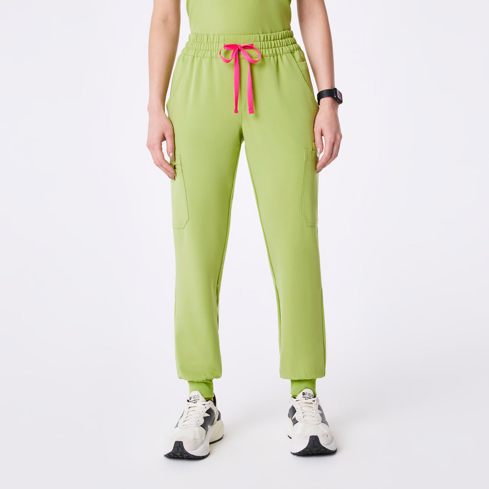 Women's Matcha Uman Relaxed - Petite Jogger Scrub Pant