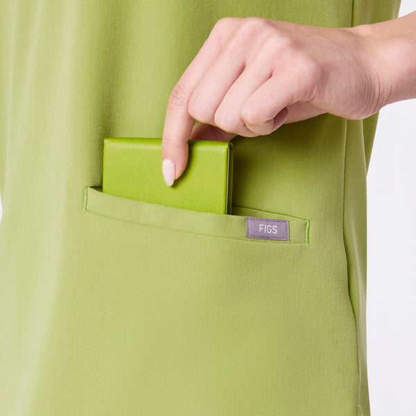 Women's Matcha Casma -  Scrub Top™