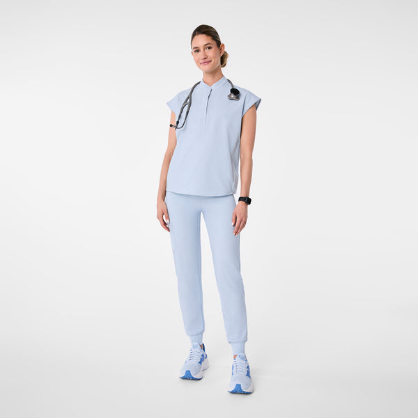 Women's Chambray Rafaela - Oversized Scrub Top™
