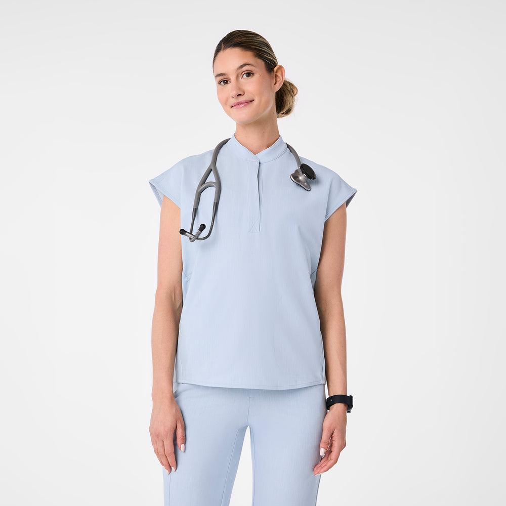 Women's Chambray Rafaela - Oversized Scrub Top™