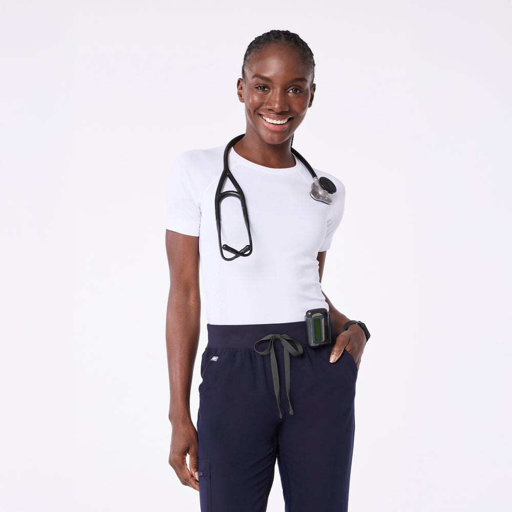 women's White Salta Seamless - Shortsleeve Underscrub