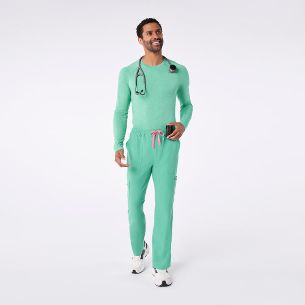 Men's Surgical Green Makato Seamless - Long-Sleeve Underscrub