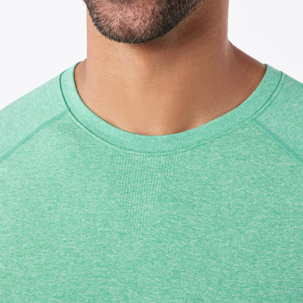 Men's Surgical Green Makato Seamless - Short-Sleeve Underscrub