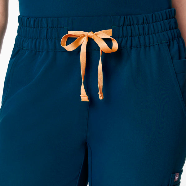 Women's Deep Reef Uman Relaxed - Petite Jogger Scrub Pant