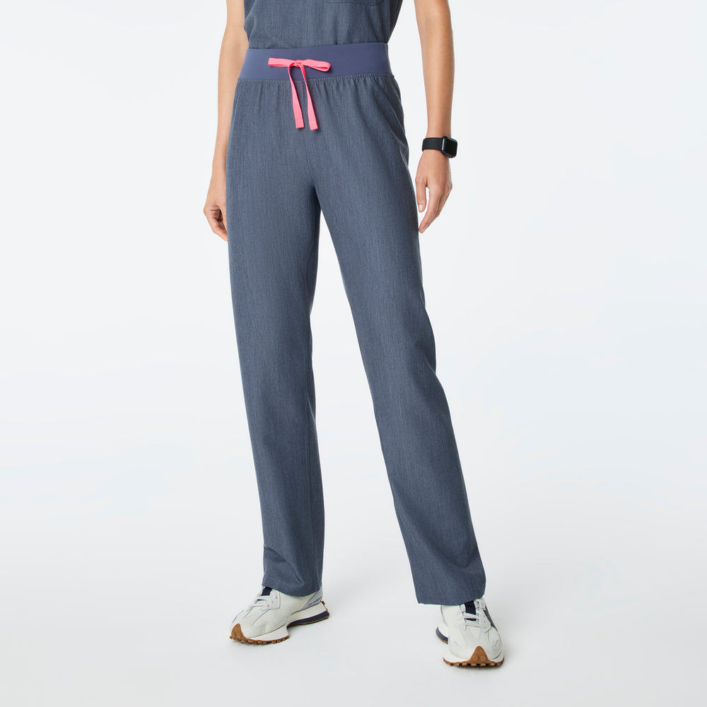 Women's Heather Denim Livingston High-Rise- Petite Straight-Leg Scrub Pant™