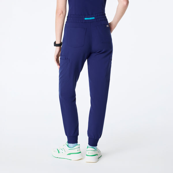 Women's Sapphire Uman Relaxed - Petite Jogger Scrub Pant