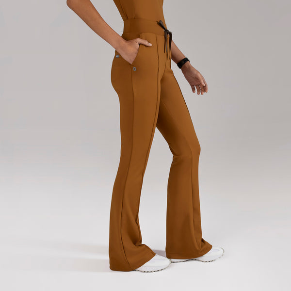 Women's Alder Evanston High-Rise FORMx Skinny Flare - Petite Scrub Pant™
