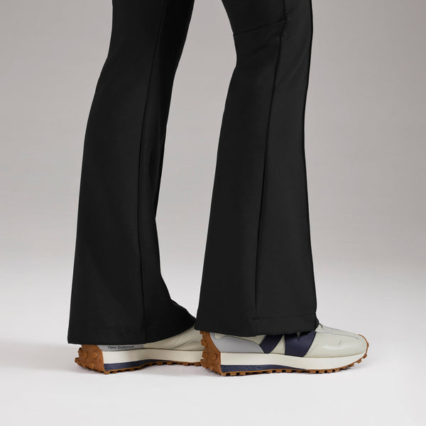 Women's Black Evanston High-Rise FORMx Skinny Flare - Petite Scrub Pant™
