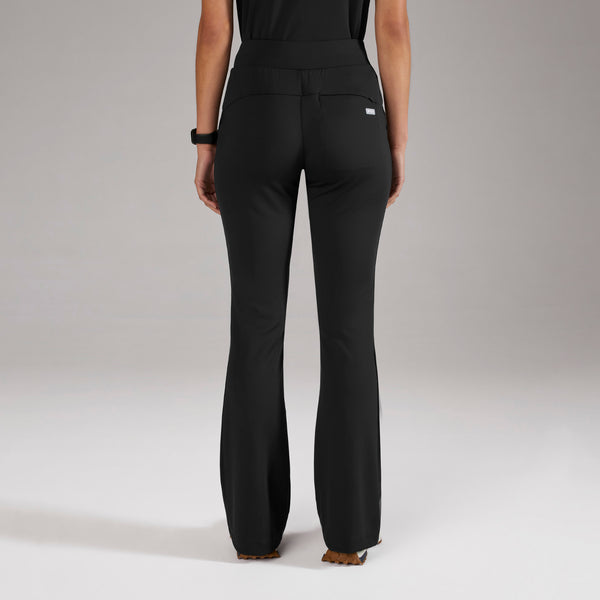 Women's Black Evanston High-Rise FORMx Skinny Flare - Petite Scrub Pant™