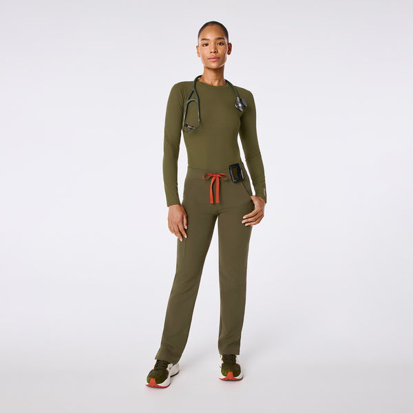 women's Spruce Kade - Petite Cargo Scrub Pant™