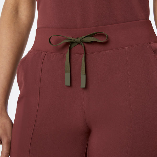 Women's Walnut Victoria Slim Tapered - Petite Scrub Pant