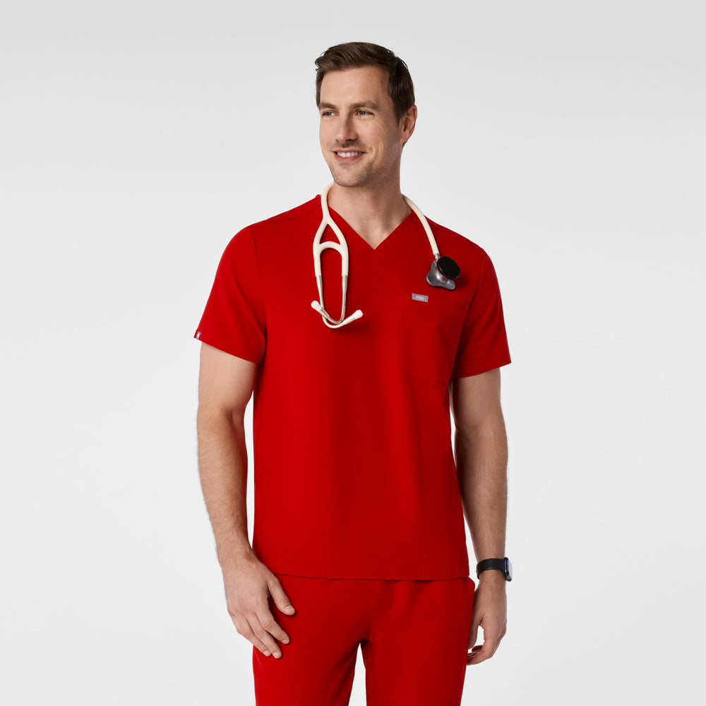Men's Winning Red Chisec -  Scrub Top™