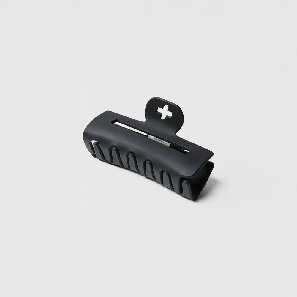 Black FIGS Claw Clip