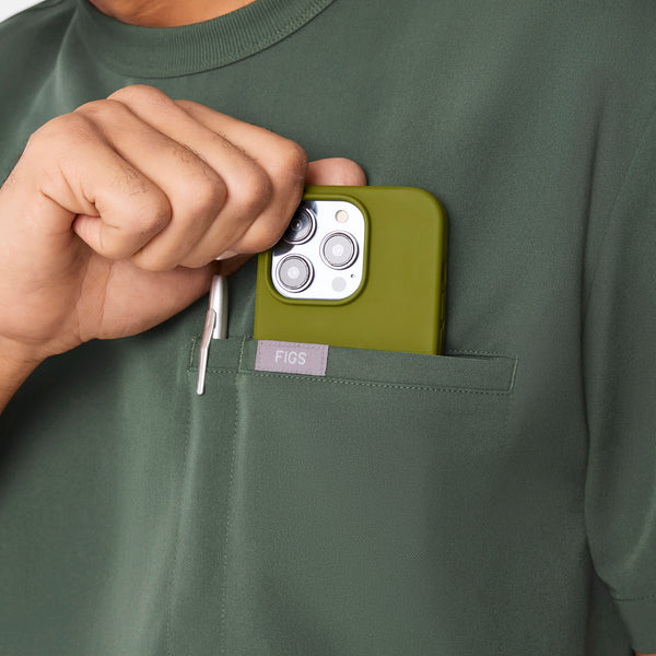 Men's Moss Easton - Crewneck Scrub Top