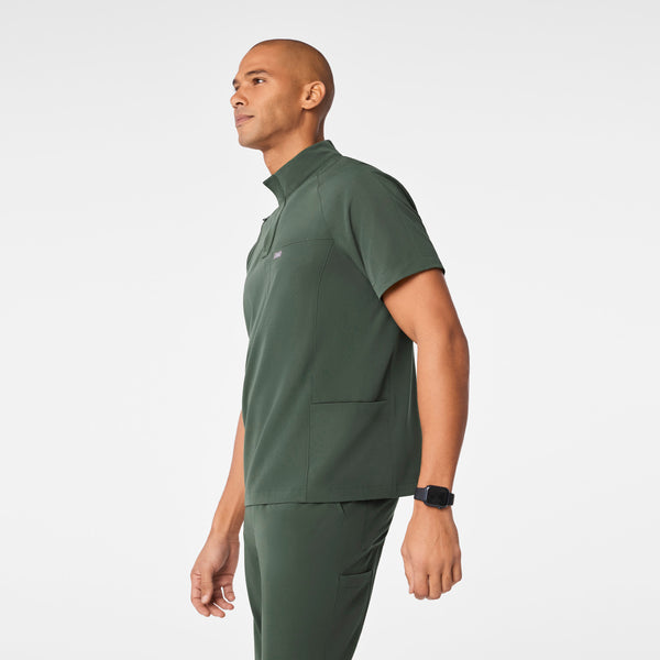 Men's Moss Timmons - Mock-Neck Scrub Top