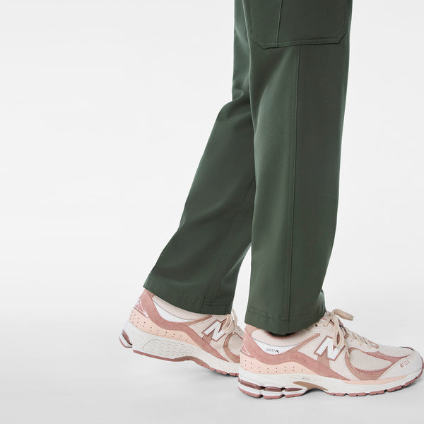 Unisex Cool Clay FIGS | New Balance 2002R