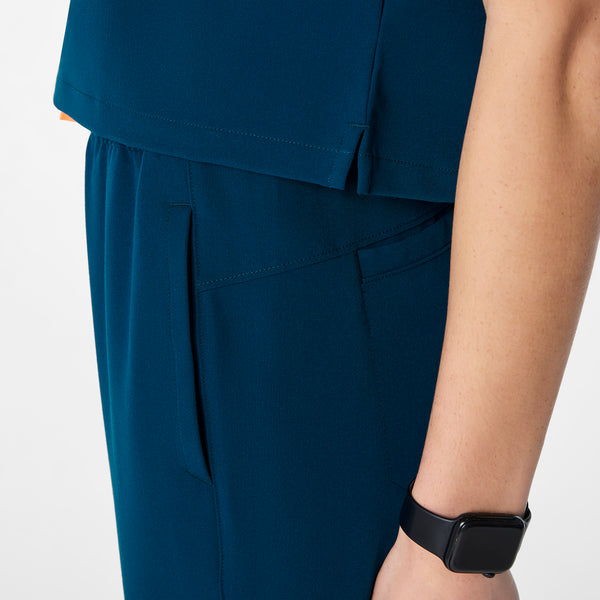 Women's Deep Reef Arua Cropped Crewneck -  Scrub Top