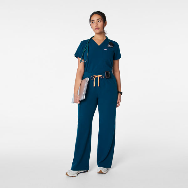 Women's Deep Reef Isabel High-Rise Wide-Leg - Petite Scrub Pant