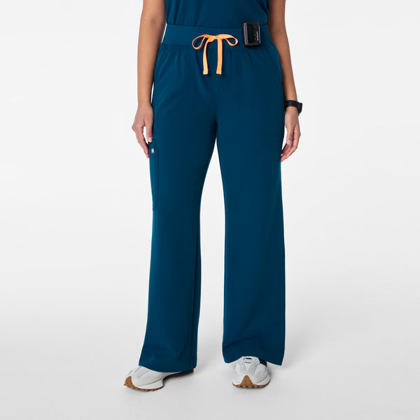 Women's Deep Reef Isabel High-Rise Wide-Leg - Petite Scrub Pant