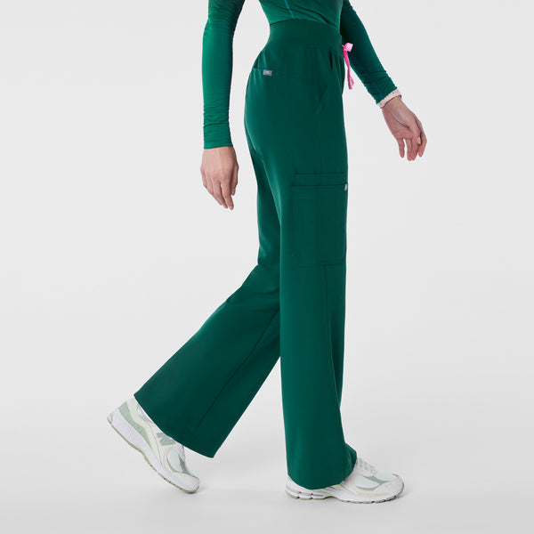 Women's Forest Green Isabel High-Rise Wide-Leg - Petite Scrub Pant