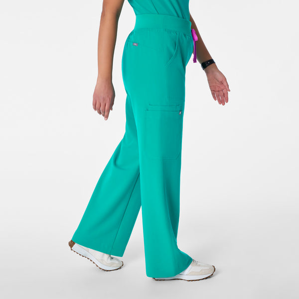 Women's Lagoon Isabel High-Rise Wide-Leg - Petite Scrub Pant
