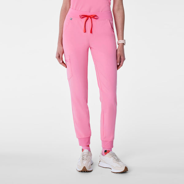 Women's Sunrise Pink Zamora - Petite Jogger Scrub Pant™
