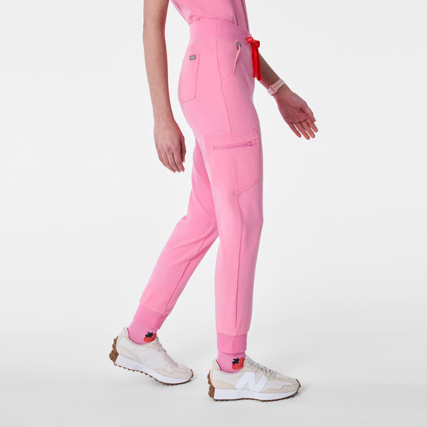 Women's Sunrise Pink Zamora - Petite Jogger Scrub Pant™