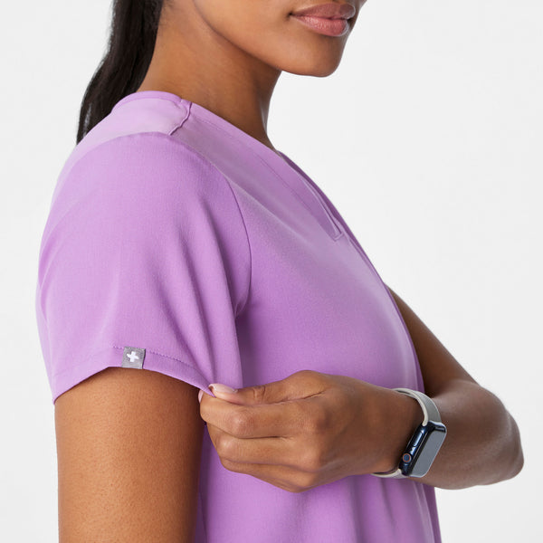 Women's Wild Iris Casma -  Scrub Top™