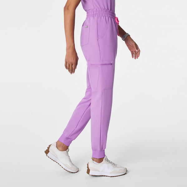 Women's Wild Iris Uman High-Rise - Petite Jogger Scrub Pant