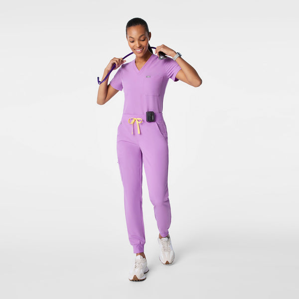Women's Wild Iris Zamora - Petite Jogger Scrub Pant™