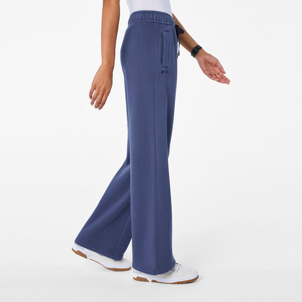 Women's Quiet Navy Hayden Vintage Wash Wide-Leg - Sweatpant