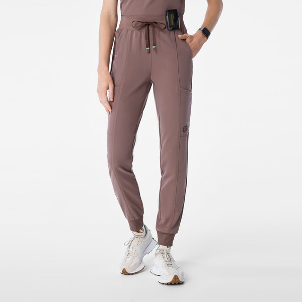 Women's Smokey Taupe STAR WARS™ | FIGS - Petite Scrub Pant