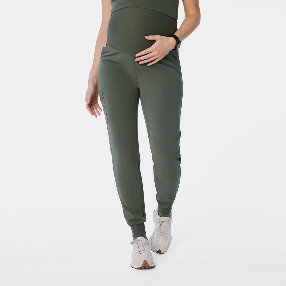 women's Moss Zamora - Petite Maternity Jogger Scrub Pant™