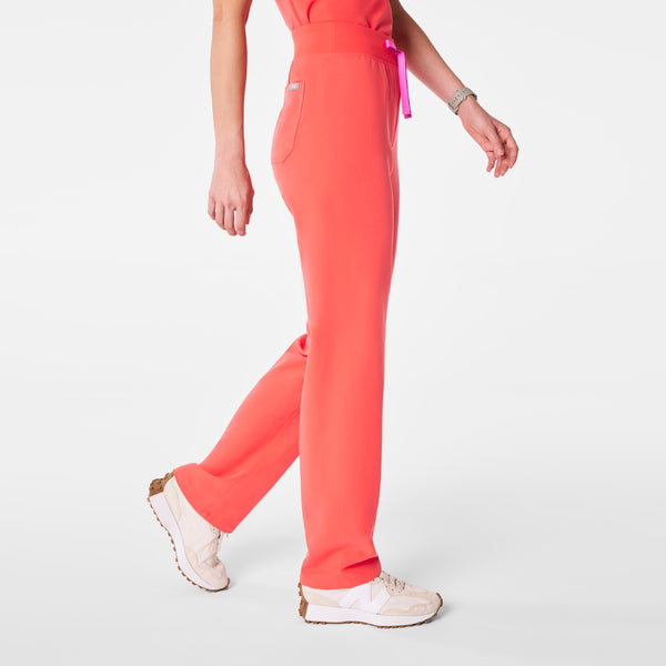 Women's Fireside Livingston High-Rise- Petite Straight-Leg Scrub Pant™