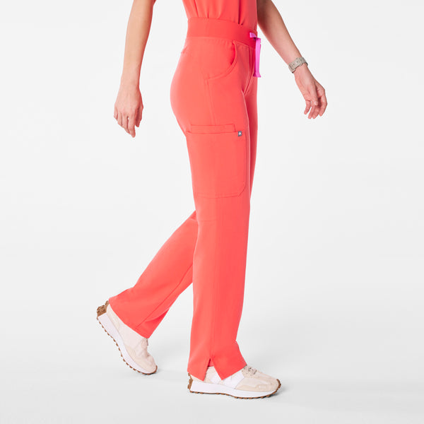 Women's Fireside Kade - Petite Straight-Leg Scrub Pant™