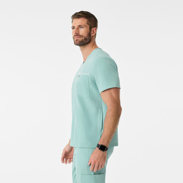 men's Seaglass Chisec - Three-Pocket Scrub Top™
