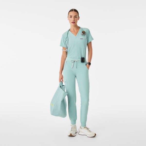 women's Seaglass Zamora - Petite Jogger Scrub Pant™