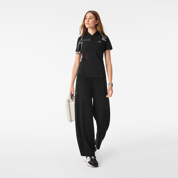 Women's Black Bree FlexKnit - Slim Scrub Top