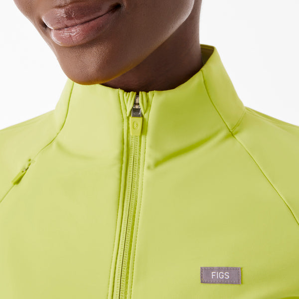 Women's Celery ContourKnit Cropped Scrub Jacket