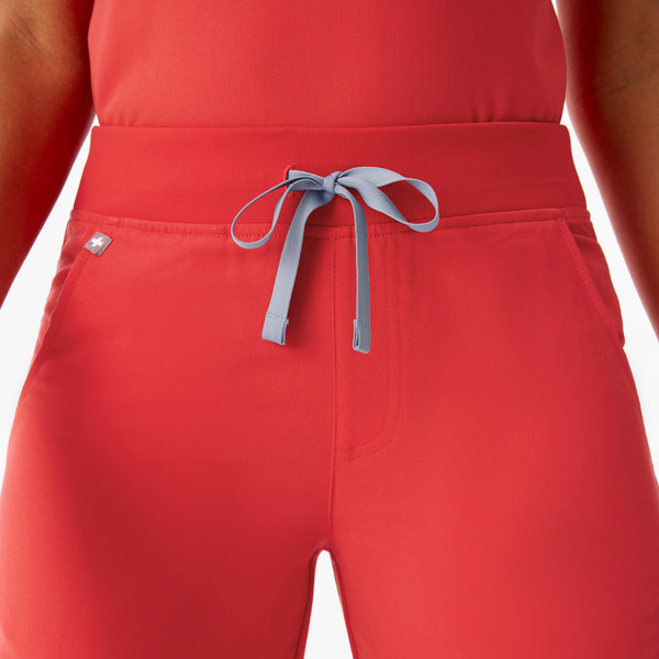 Women's Hibiscus Zamora - Petite Jogger Scrub Pant™