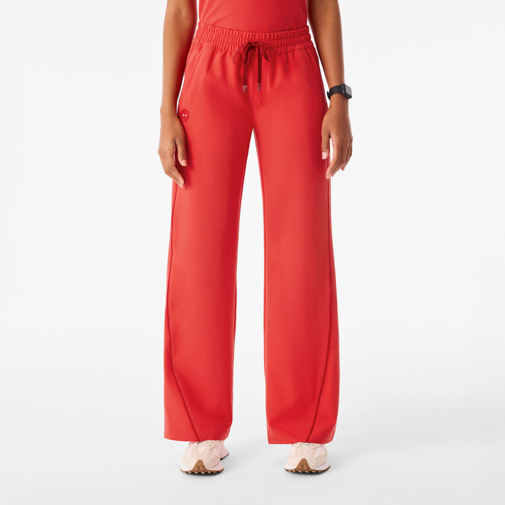 Women's Hibiscus Spider-Man Isabel Ruched Wide-Leg - Petite Scrub Pant