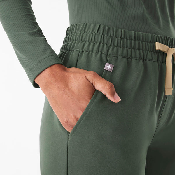 Women's Moss Isabel Ruched Mid-Rise Wide-Leg - Tall Scrub Pant™