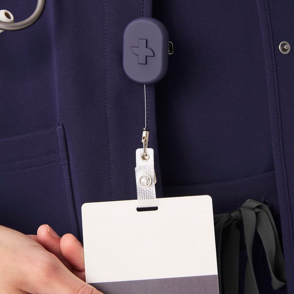 Navy - FIGS Logo Badge Reel